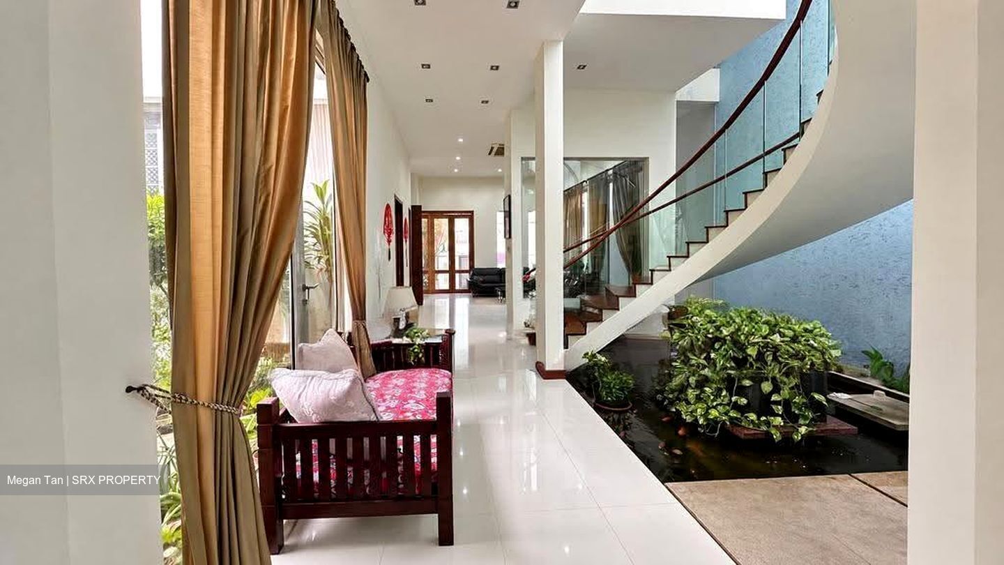 Serangoon Garden Estate (D19), Semi-Detached #631660871